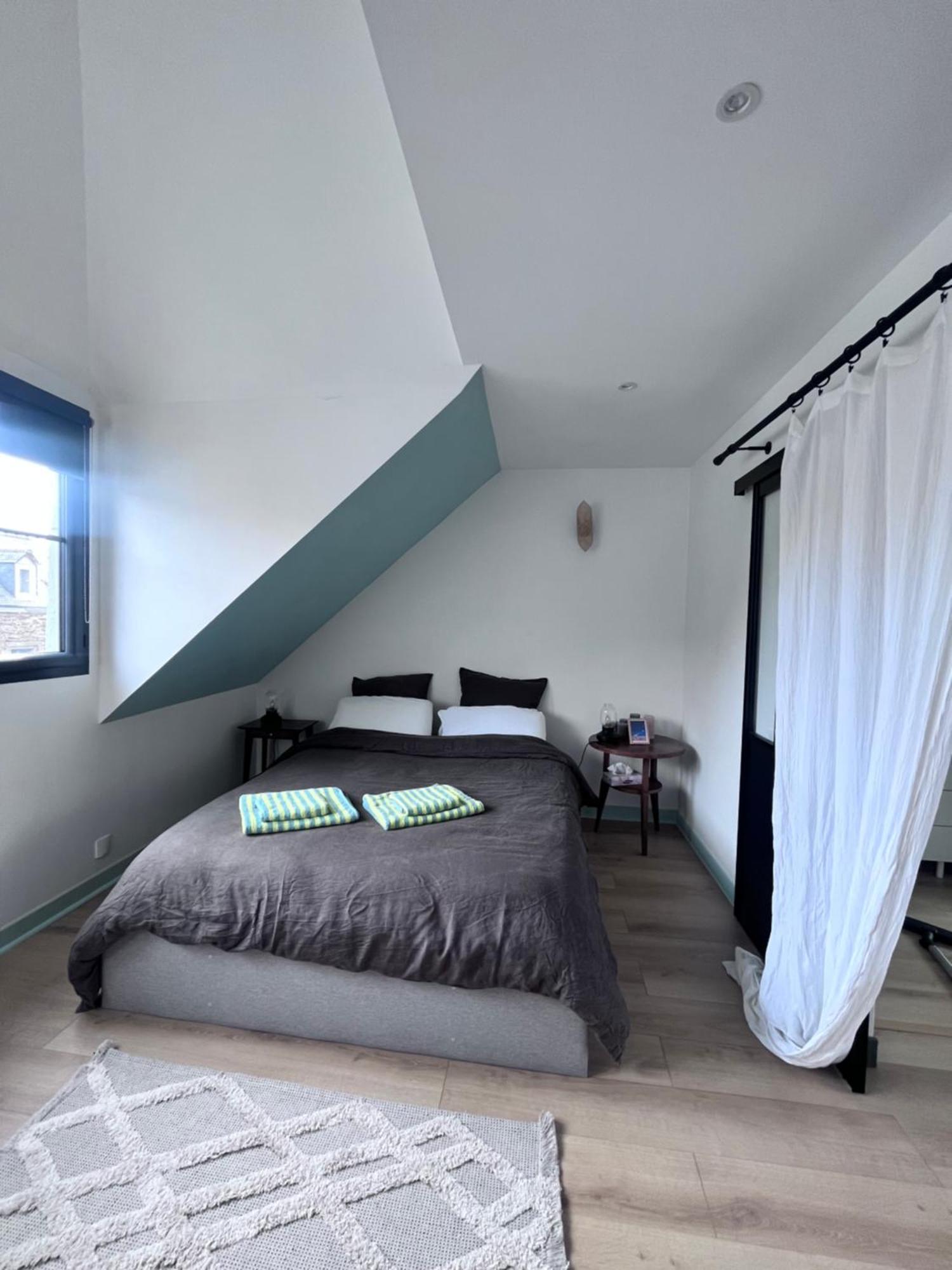Sweet Leon - Grande Chambre Baignoire Vue Mer Le Conquet Exterior photo